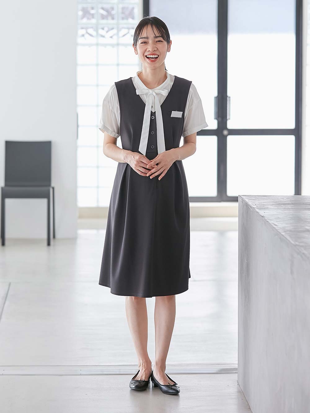 マタニティ ワンピース|【着丈が選べる】強撚スムースベストワンピース　マタニティ【出産後も長く使える】|チャコール（レギュラー丈）
