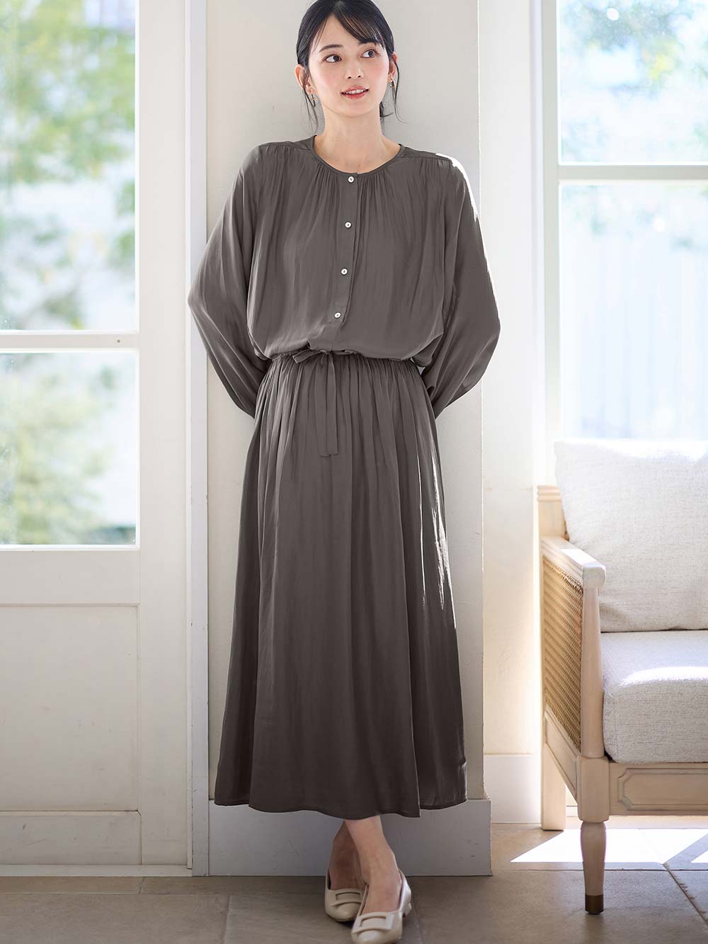 マタニティ ワンピース|ヴィンテージサテンワンピース　マタニティ・産後授乳服【出産後も長く使える】|チャコール
