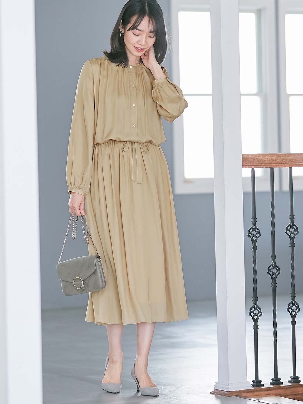 マタニティ ワンピース|ヴィンテージサテンワンピース マタニティ・産後授乳服【出産後も長く使える】|ベージュ