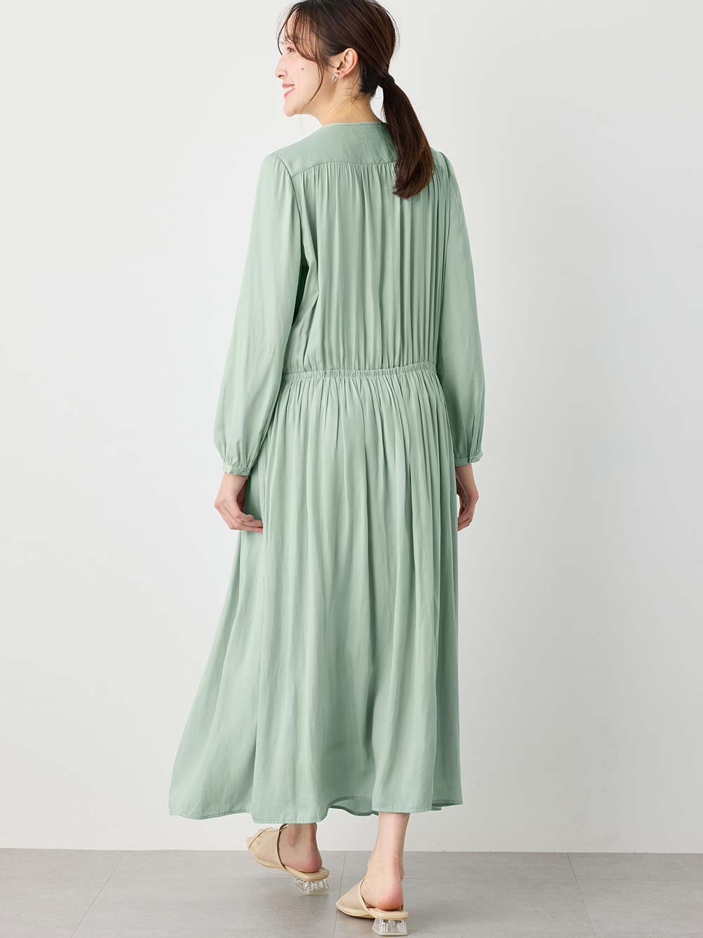 マタニティ ワンピース|ヴィンテージサテンワンピース マタニティ・産後授乳服【出産後も長く使える】|グリーン