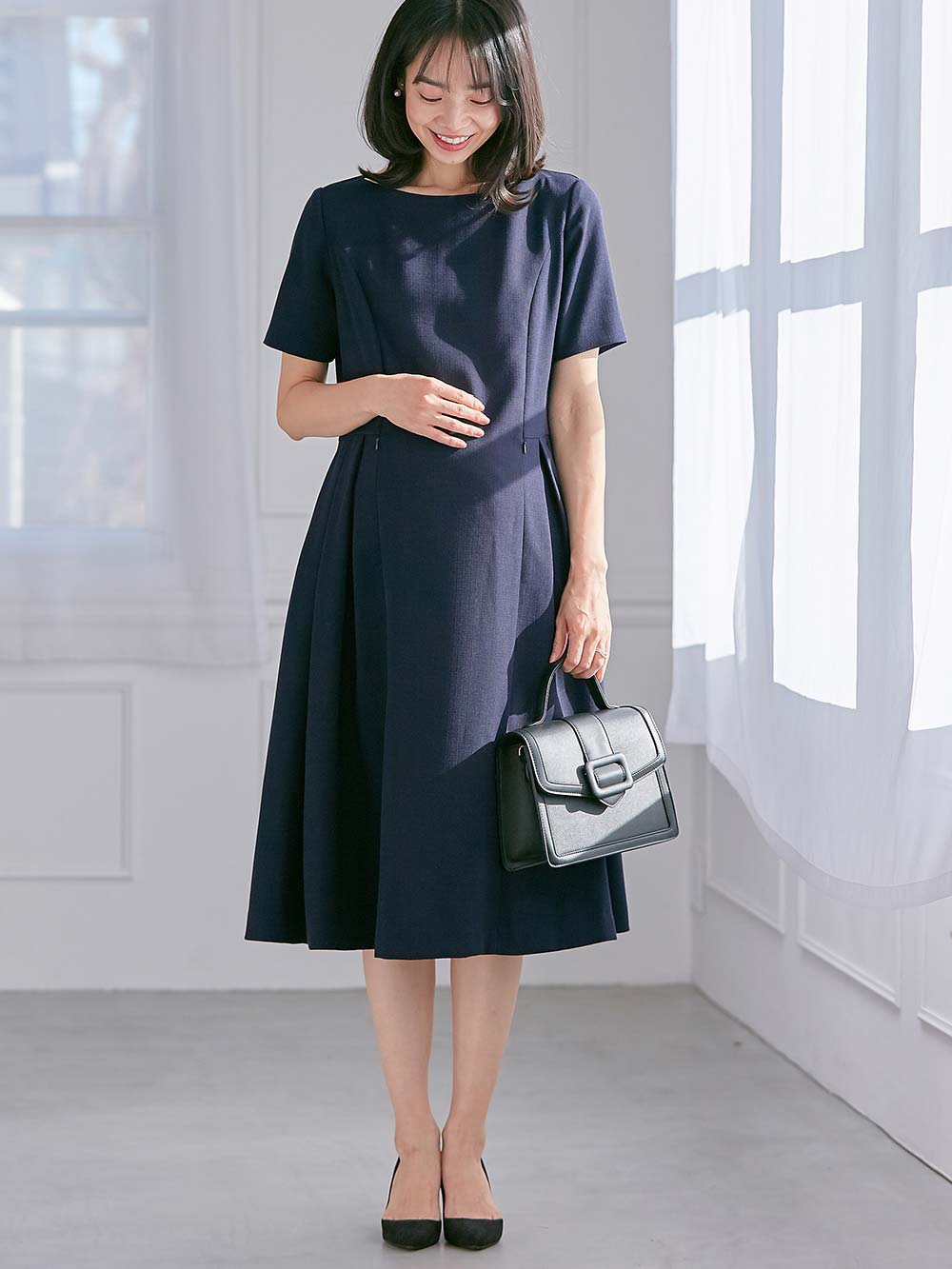 マタニティ ワンピース|半袖タックフレアーワンピース　マタニティ・産後授乳服【出産後も長く使える】|ネイビー