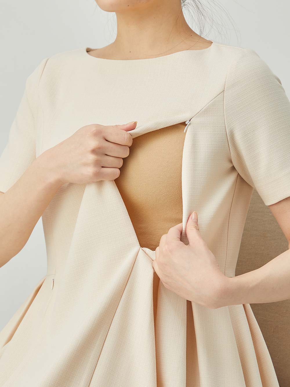 半袖タックフレアーワンピース マタニティ・産後授乳服【出産後
