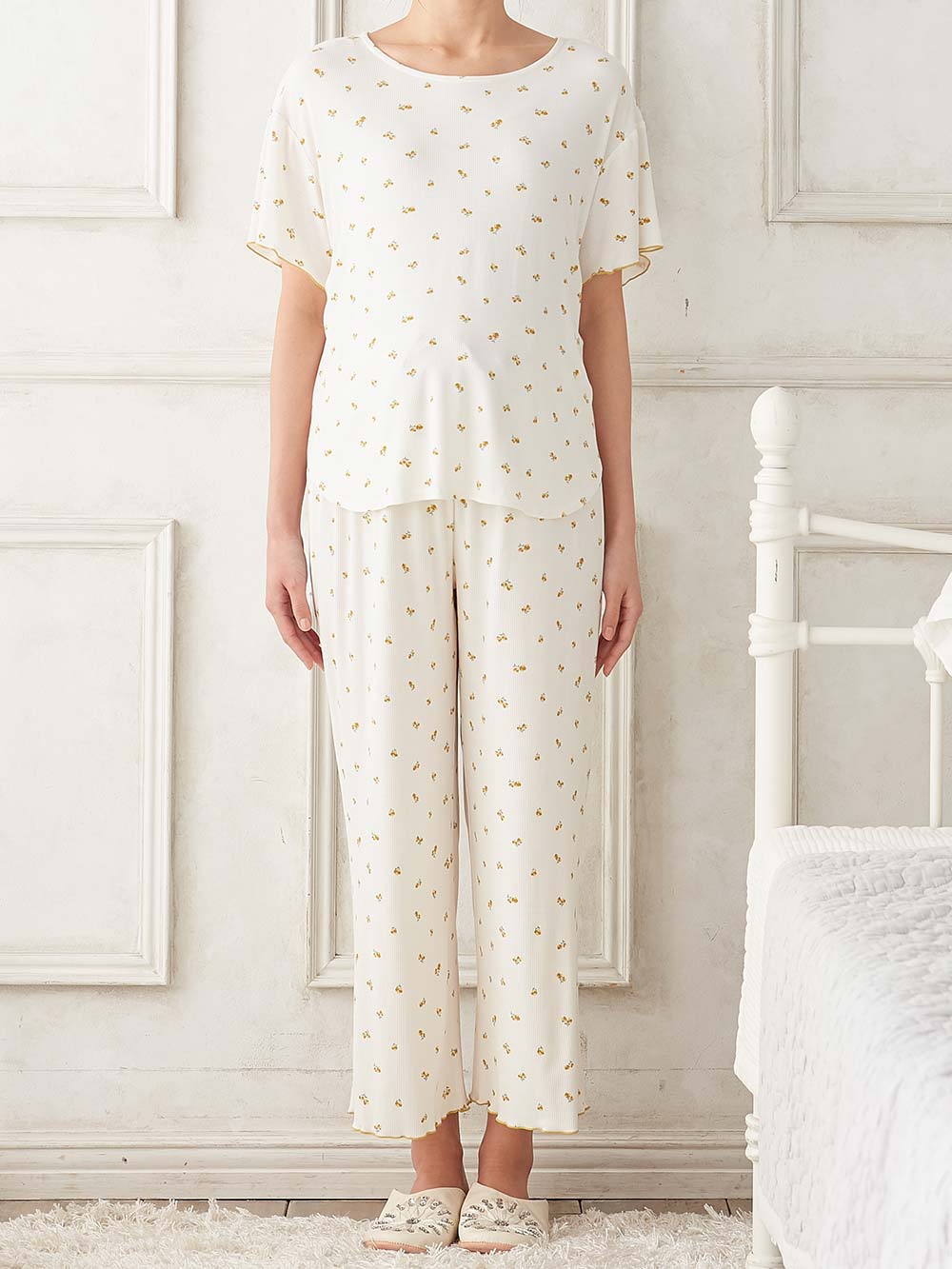 マタニティ パジャマ・ルームウェア|Rosemadame（ローズマダム）　小花柄半袖ルームウェアセット　マタニティ・産後授乳パジャマ【出産後も長く使える】