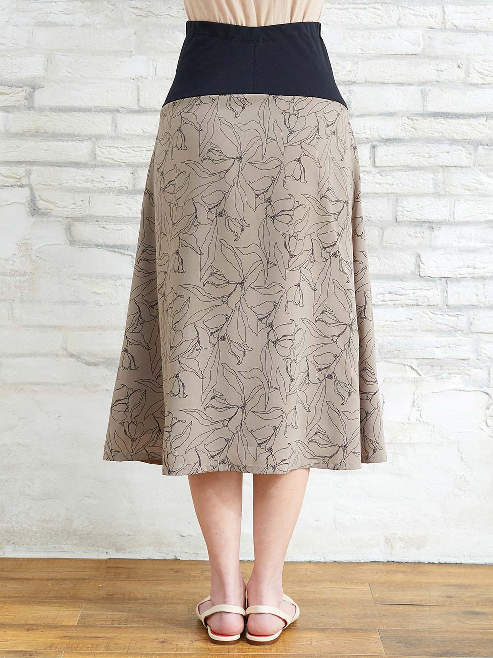 マタニティ スカート|フラワープリントフレアスカート　マタニティ・産後【出産後も長く使える】