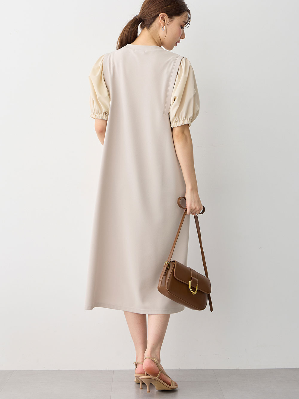 マタニティ ワンピース|ぽわん袖ワンピ　異素材使い　Rosemadame（ローズマダム）マタニティ・産後授乳服|ベージュ