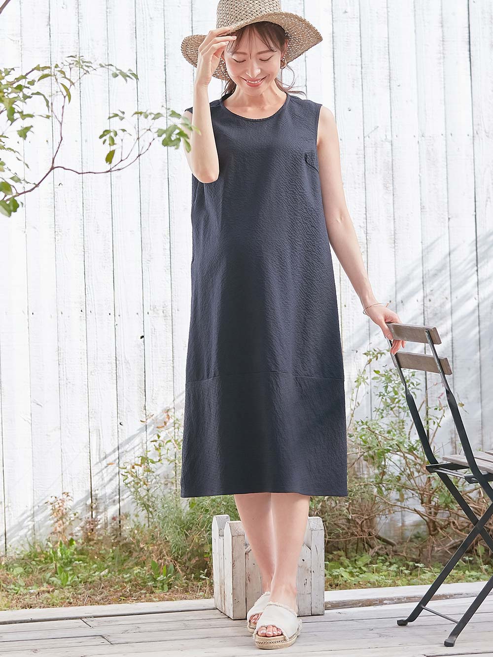 マタニティ ワンピース|サッカーノースリーブワンピース マタニティ・産後授乳服【出産後も長く使える】|ネイビー無地