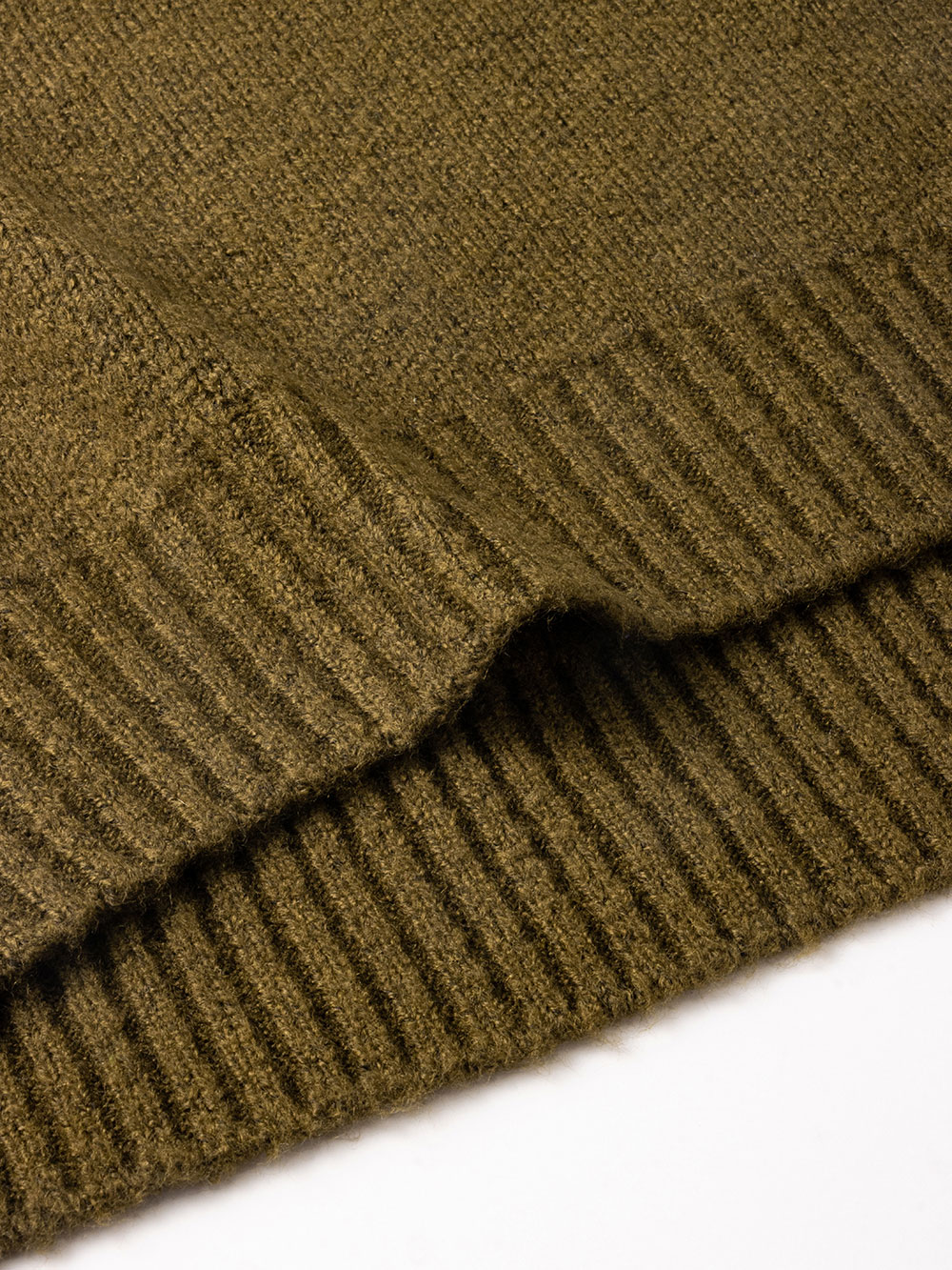 マタニティ トップス|深V ネックニット マタニティ・授乳服 【出産後も長く使える】