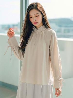 綿混ギャザーハイネックブラウス　マタニティ　授乳服【出産後も長く使える】10413