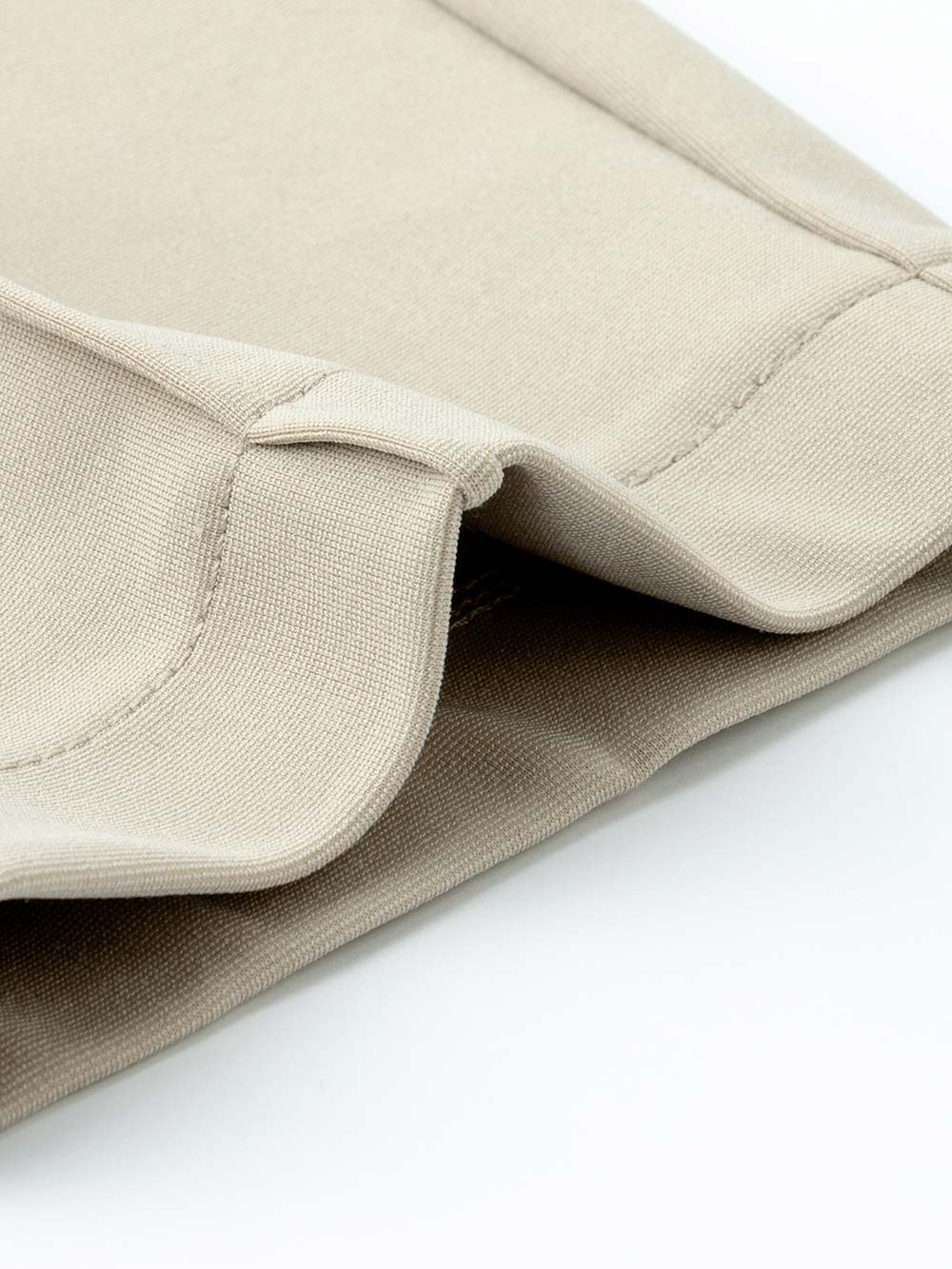 マタニティ パンツ|センターシームストレッチテーパードパンツ　マタニティ・産後 【出産後も長く使える】