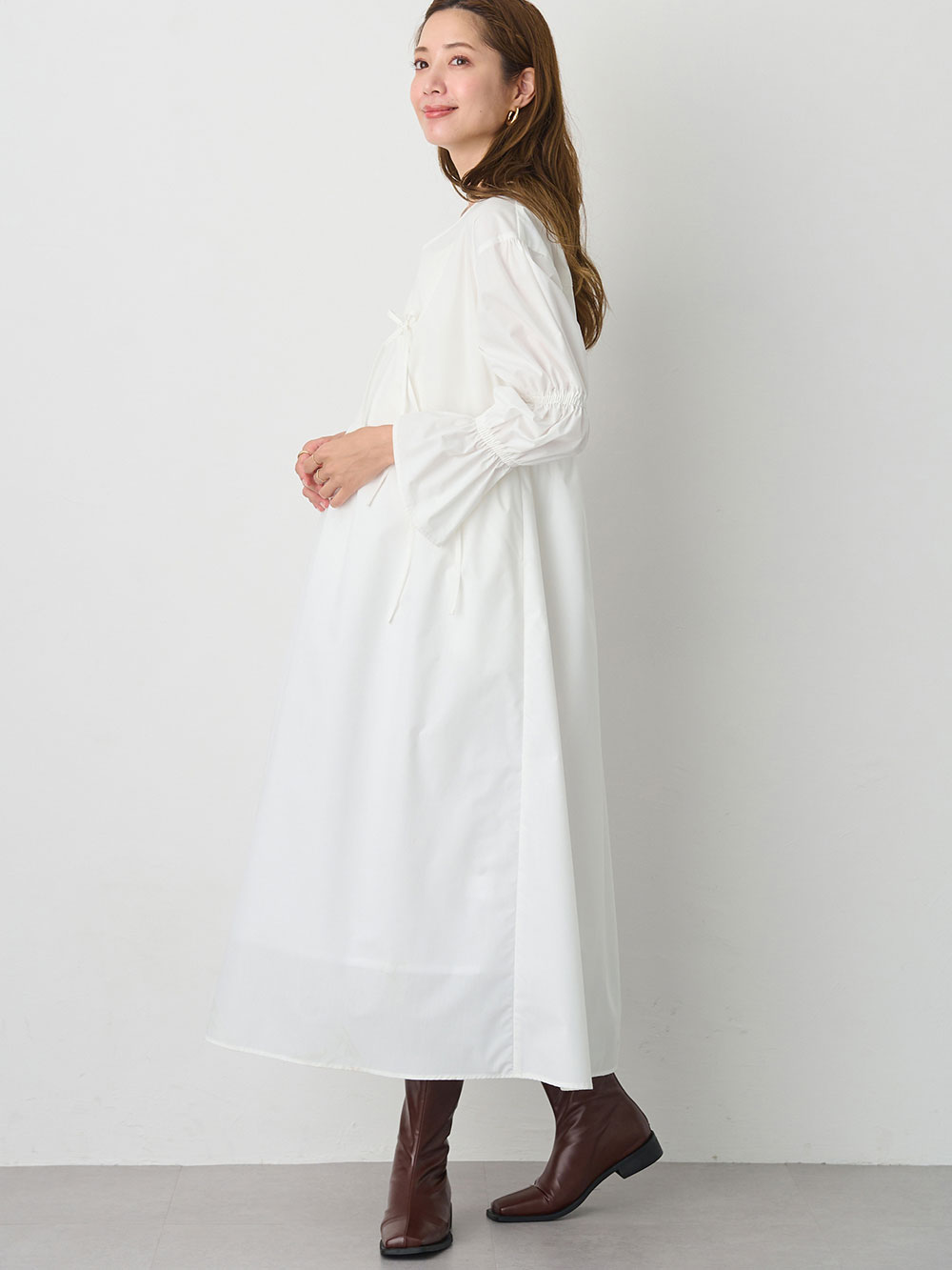 マタニティ ワンピース|綿混リボンカシュクールワンピース マタニティ・授乳服【出産後も長く使える】|オフ