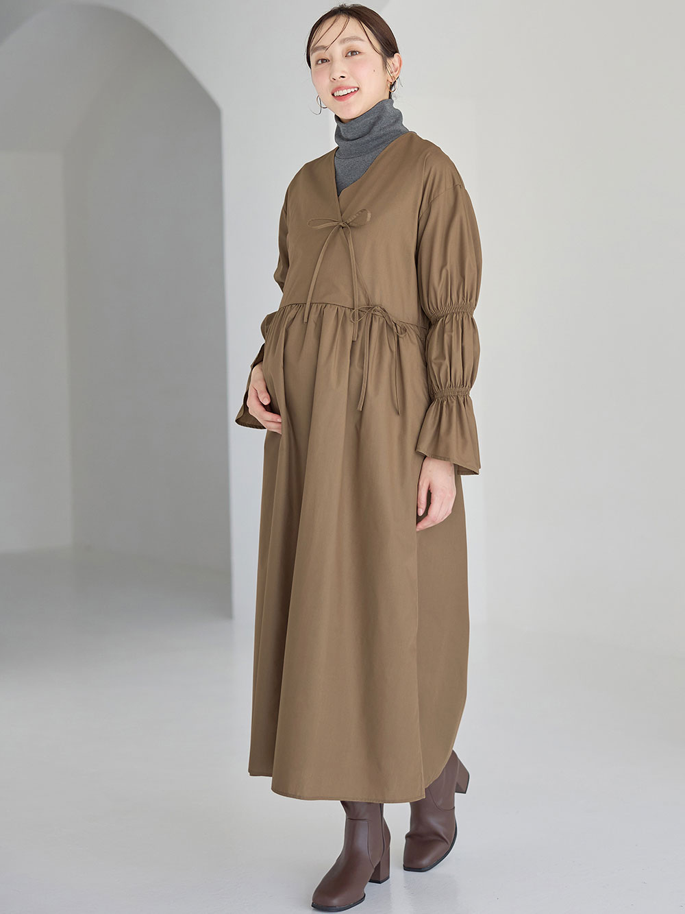 マタニティ ワンピース|綿混リボンカシュクールワンピース マタニティ・授乳服【出産後も長く使える】|モカ