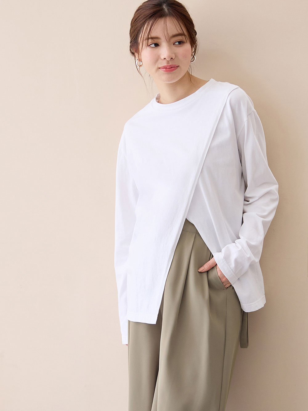 クロススリットカットソー