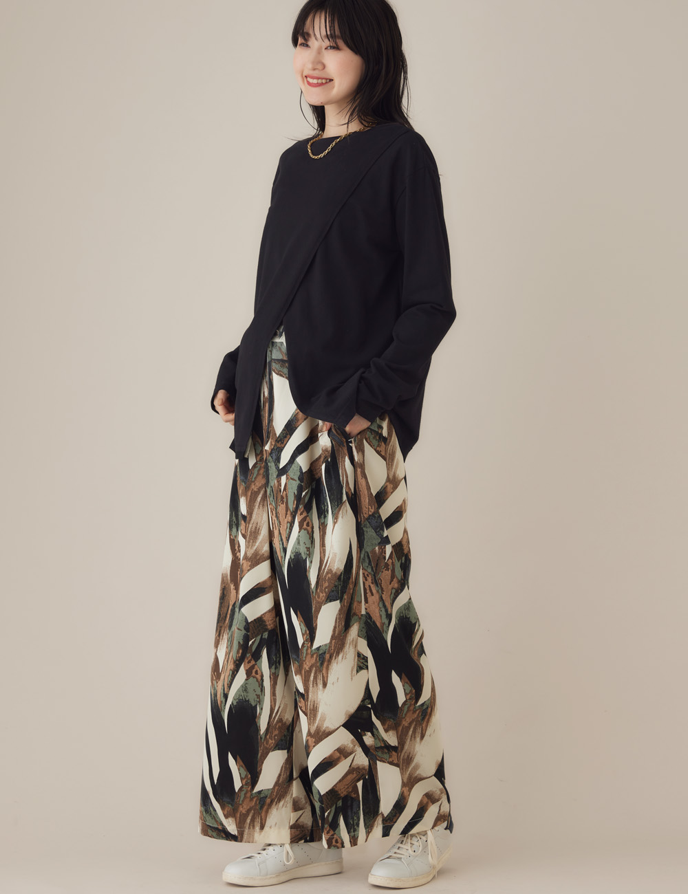 マタニティ トップス|クロススリットカットソー マタニティ・授乳服【出産後も長く使える】|ブラック