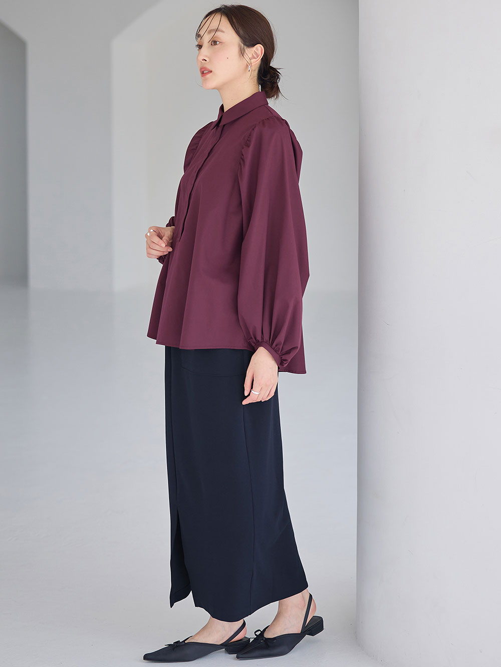 マタニティ トップス|ショルダーギャザーブラウス マタニティ・授乳服【出産後も長く使える】|ボルドー