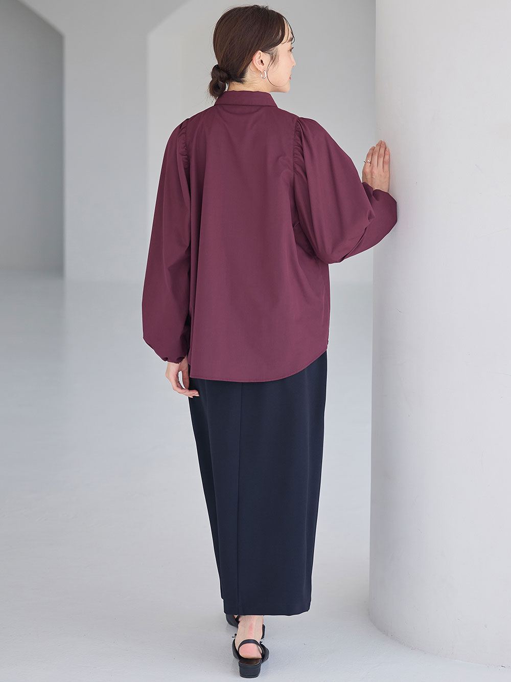 マタニティ トップス|ショルダーギャザーブラウス マタニティ・授乳服【出産後も長く使える】|ボルドー