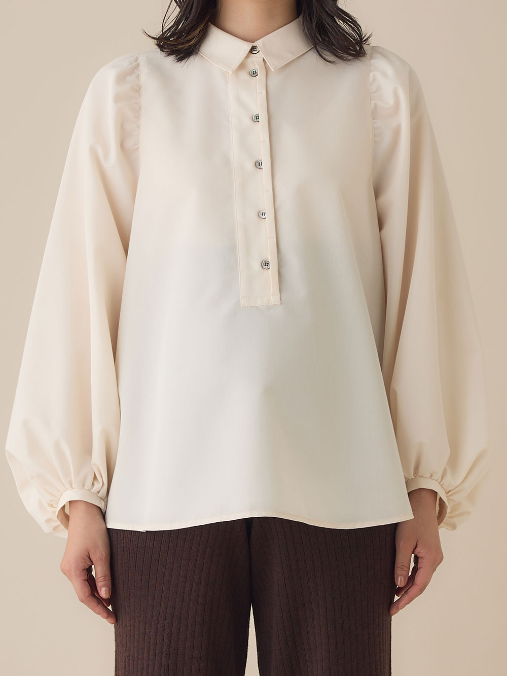 マタニティ トップス|ショルダーギャザーブラウス マタニティ・授乳服【出産後も長く使える】