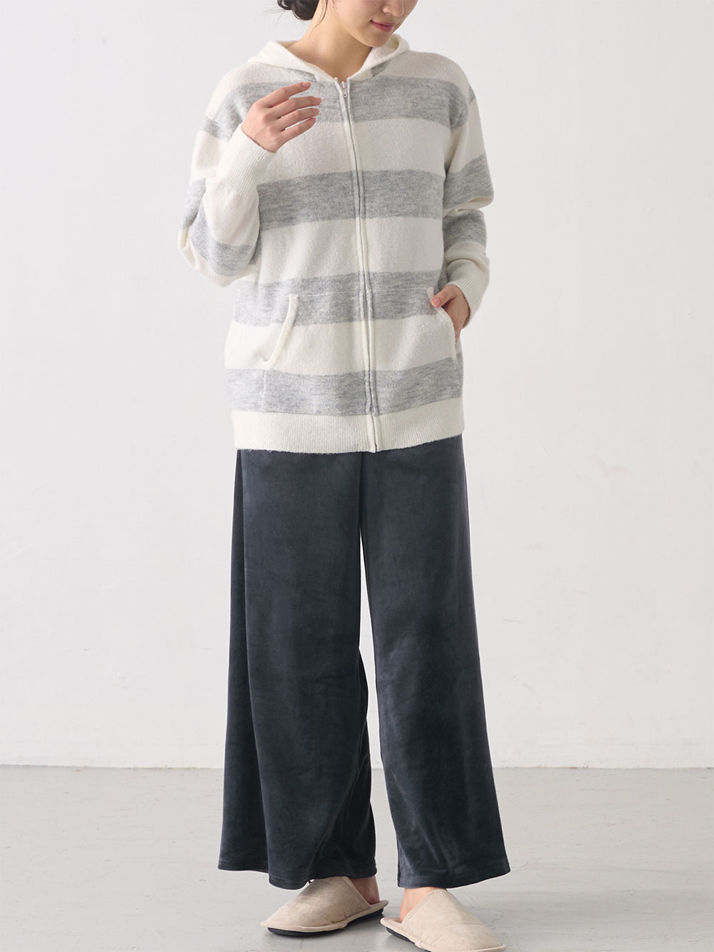 マタニティ パンツ|ストレッチベロアワイドパンツ・ルームウェア  fairy（フェアリー）マタニティ・産後 【出産後も長く使える】|ネイビー