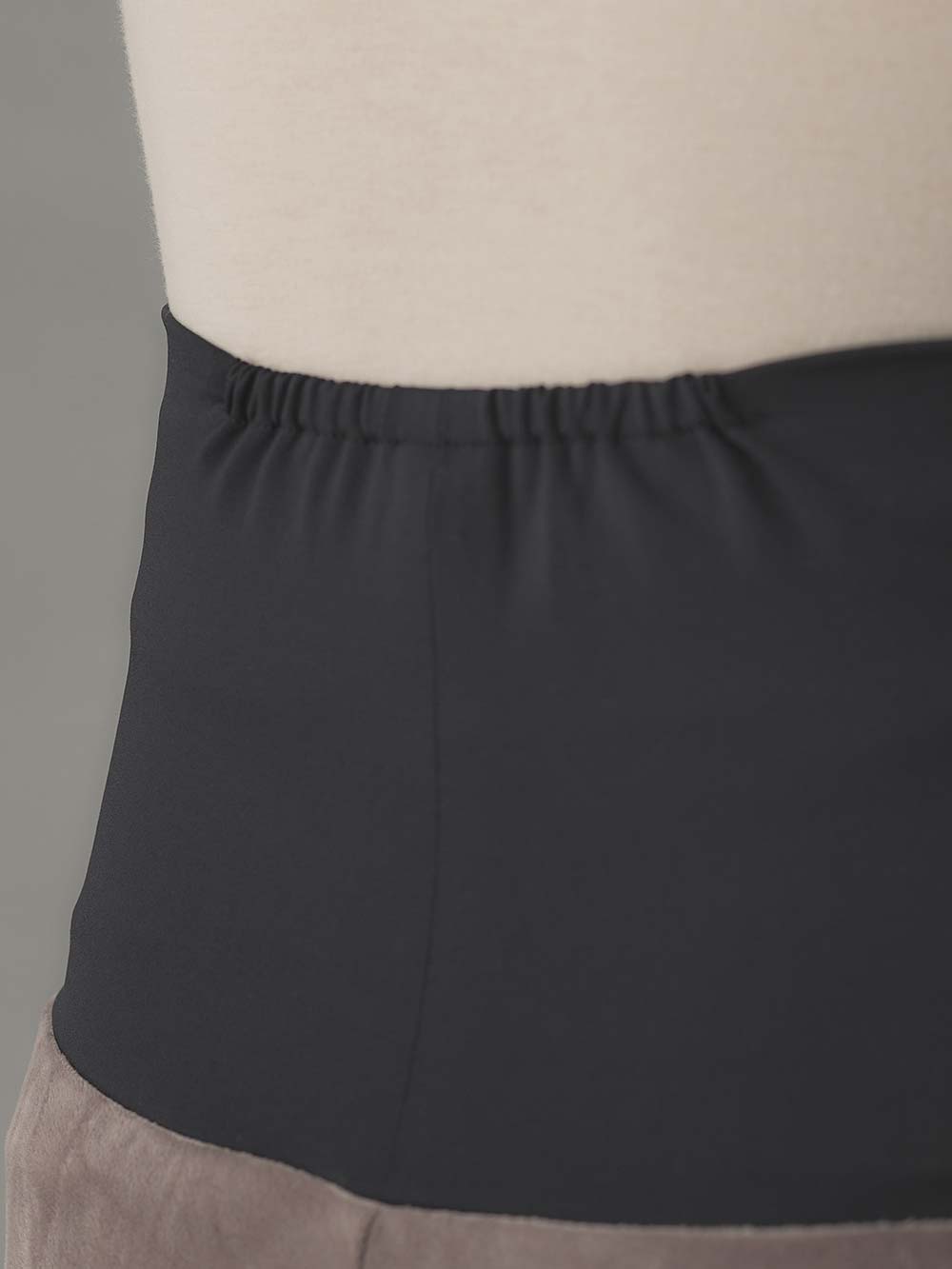 マタニティ パンツ|ストレッチベロアワイドパンツ・ルームウェア  fairy（フェアリー）マタニティ・産後 【出産後も長く使える】