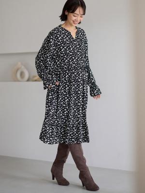 マタニティ ワンピース|裾ティアードワンピース（花柄・無地）　マタニティ・授乳服【出産後も長く使える】|ブラック花柄