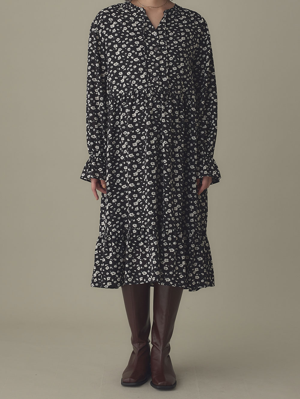 マタニティ ワンピース|裾ティアードワンピース（花柄・無地）　マタニティ・授乳服【出産後も長く使える】