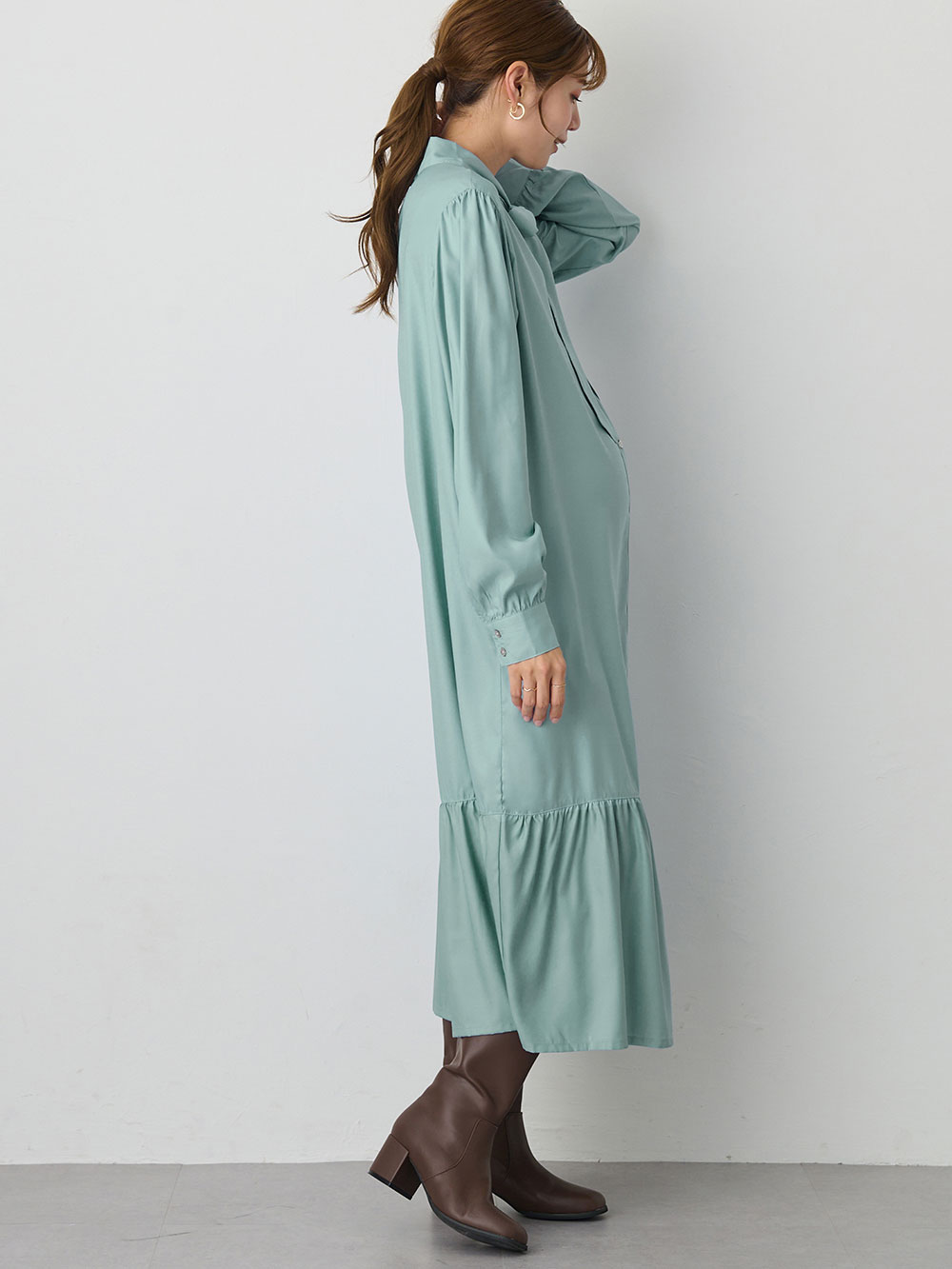 マタニティ ワンピース|前後２WAYボウタイティアードワンピース　マタニティ・授乳服【出産後も長く使える】|グレイッシュブルー