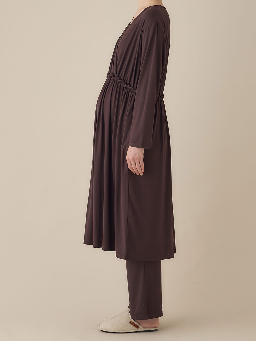 マタニティ パジャマ・ルームウェア|しっとり感触カシュクールワンピース&産後も使えるパンツパジャマ　マタニティ・授乳パジャマ【出産後も長く使える】