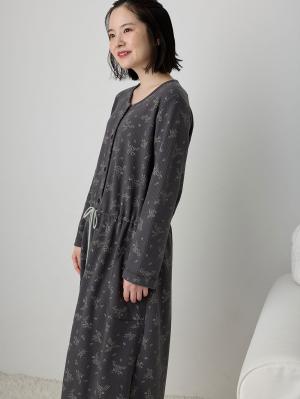 マタニティ パジャマ・ルームウェア|ワッフルフェイス裏起毛花柄ネグリジェ　マタニティ・産後授乳服【出産後も長く使える】Rosemadame（ローズマダム）|チャコール