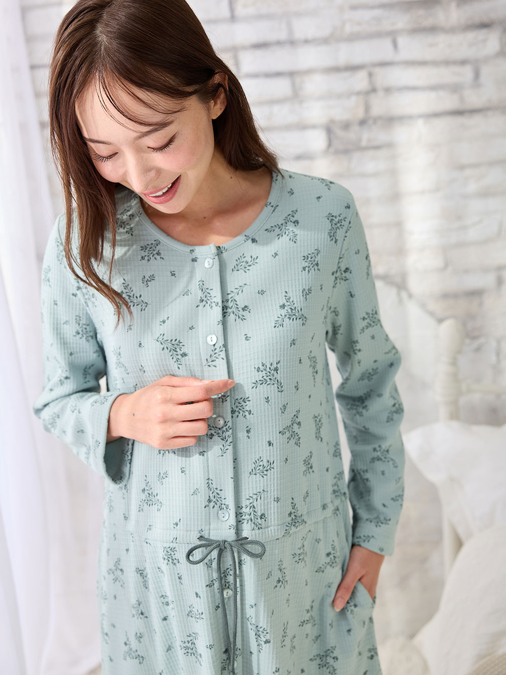 マタニティ パジャマ・ルームウェア|ワッフルフェイス裏起毛花柄ネグリジェ　マタニティ・産後授乳服【出産後も長く使える】Rosemadame（ローズマダム）|ライトグリーン