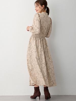 マタニティ ワンピース|バンドカラーウエストシャーリング パターンワンピース　マタニティ・産後授乳服【出産後も長く使える】|ベージュ