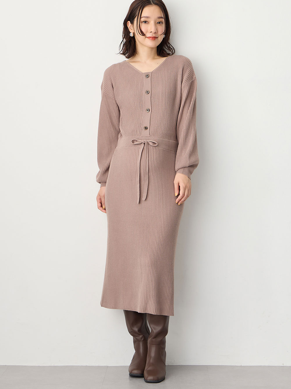 マタニティ ワンピース|フロントボタンリブニットワンピース　マタニティ・産後授乳服【出産後も長く使える】Rosemadame（ローズマダム）|ベージュ