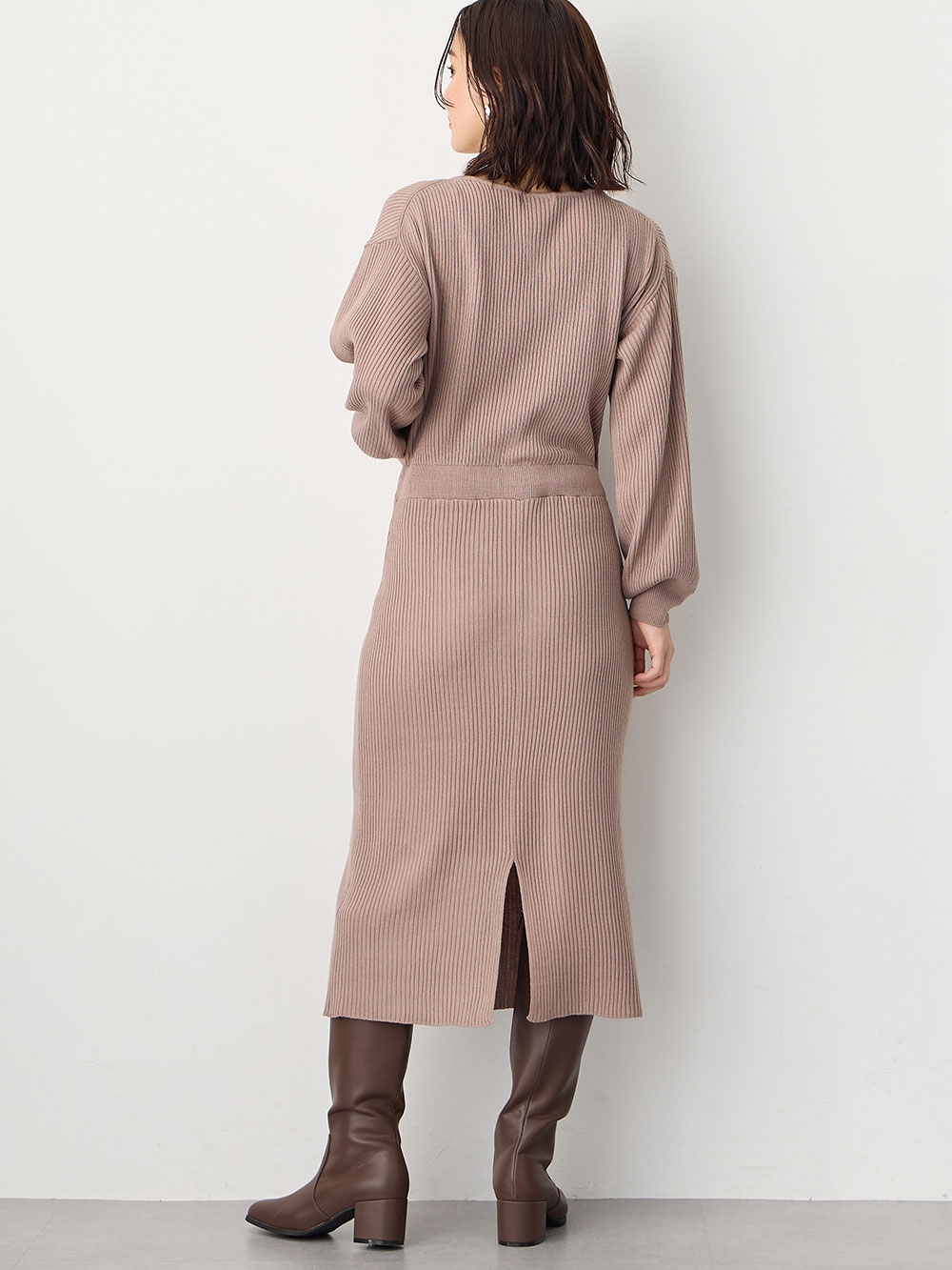 マタニティ ワンピース|フロントボタンリブニットワンピース　マタニティ・産後授乳服【出産後も長く使える】Rosemadame（ローズマダム）|ベージュ