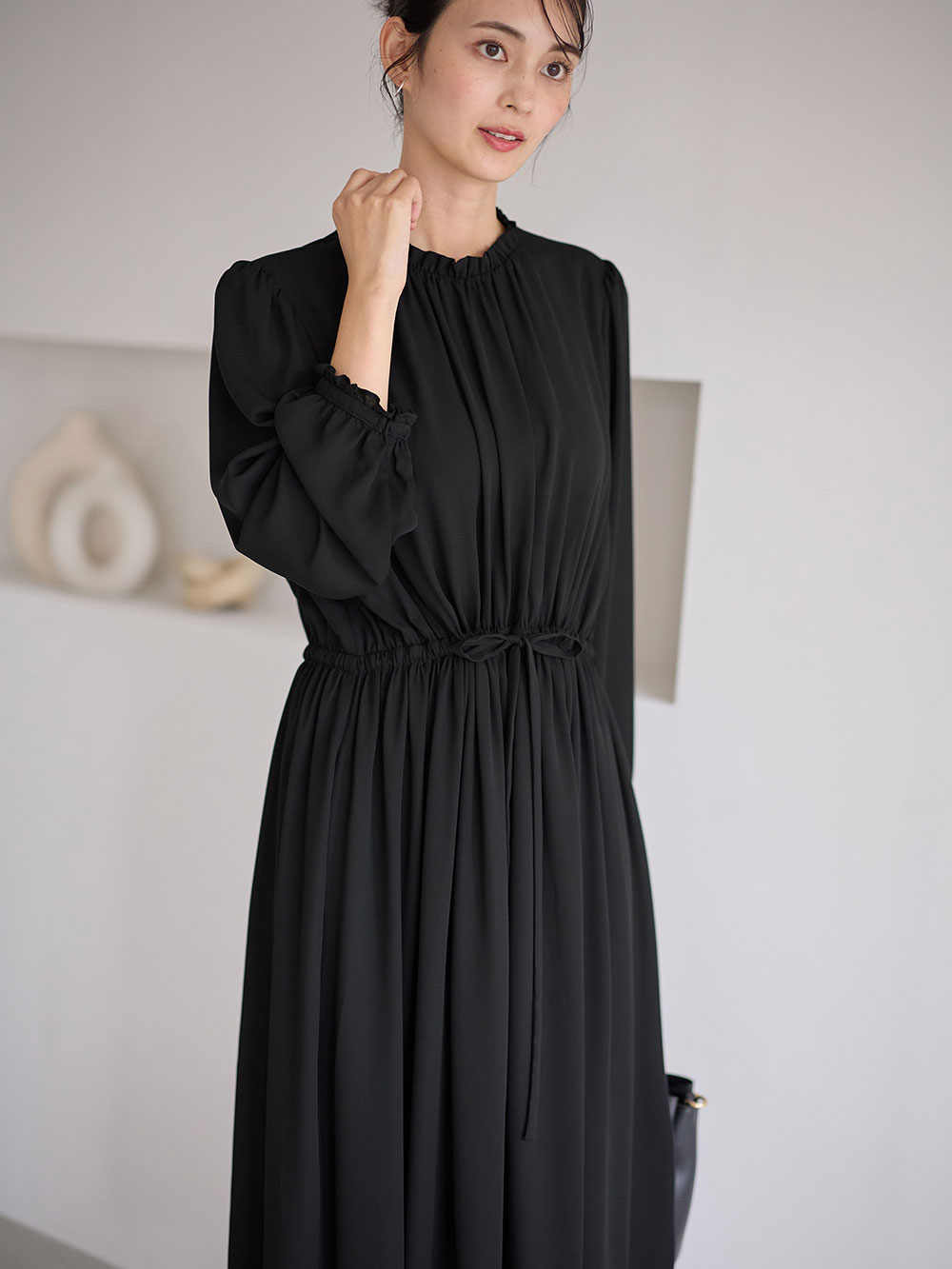 マタニティ ワンピース|プチフリルシフォンギャザーワンピース マタニティ・産後【出産後も長く使える】|ブラック