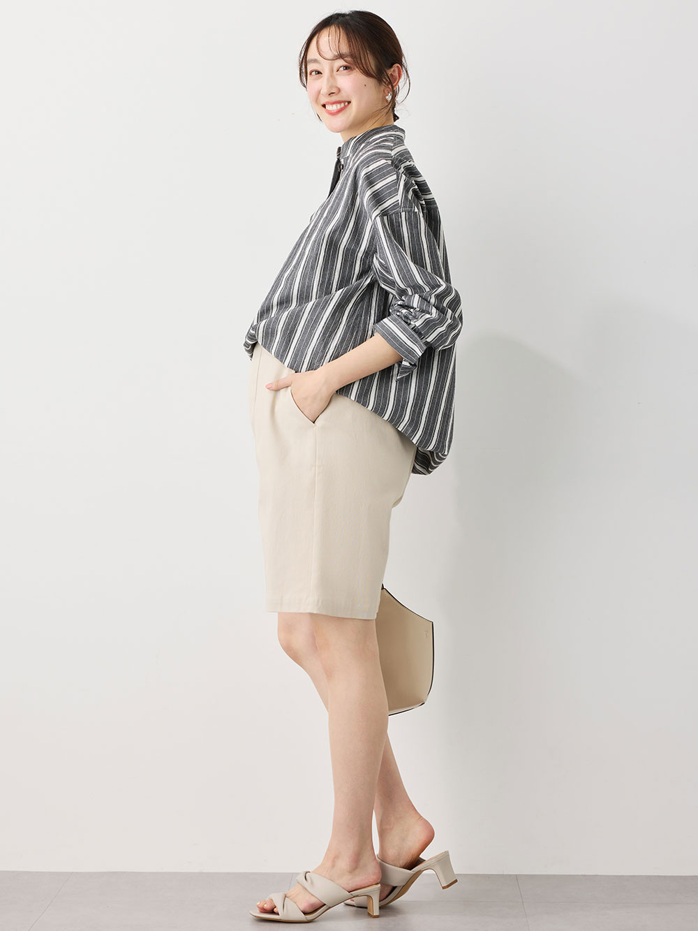 マタニティ パンツ|センターシームハーフパンツ マタニティ・産後【出産後も長く使える】|エクリュ