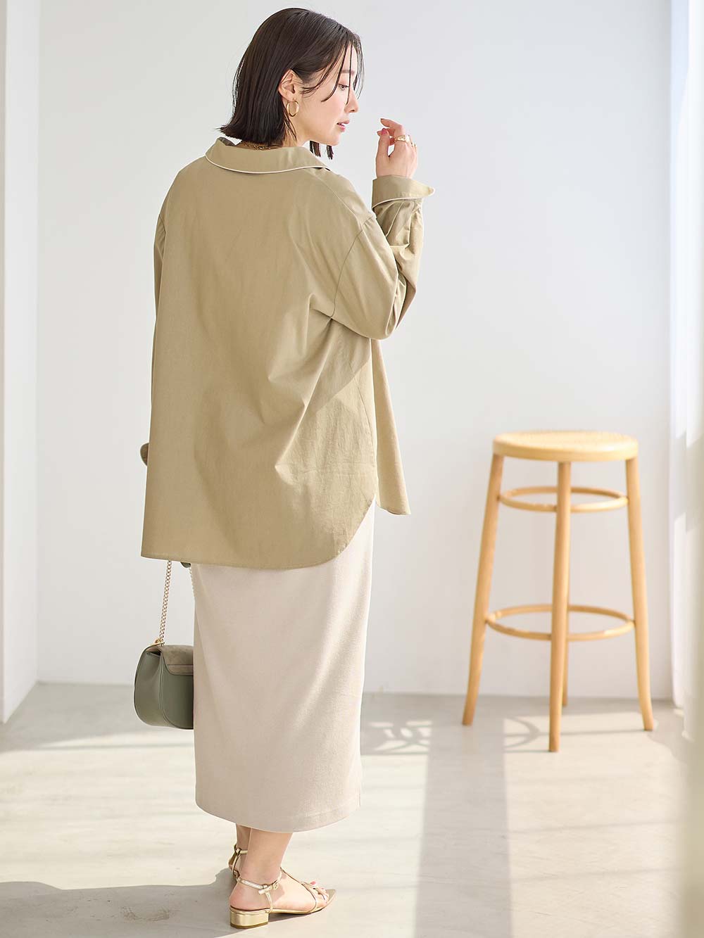 マタニティ トップス|コットンリネンパイピングシャツ マタニティ・授乳服 【出産後も長く使える】|カーキ