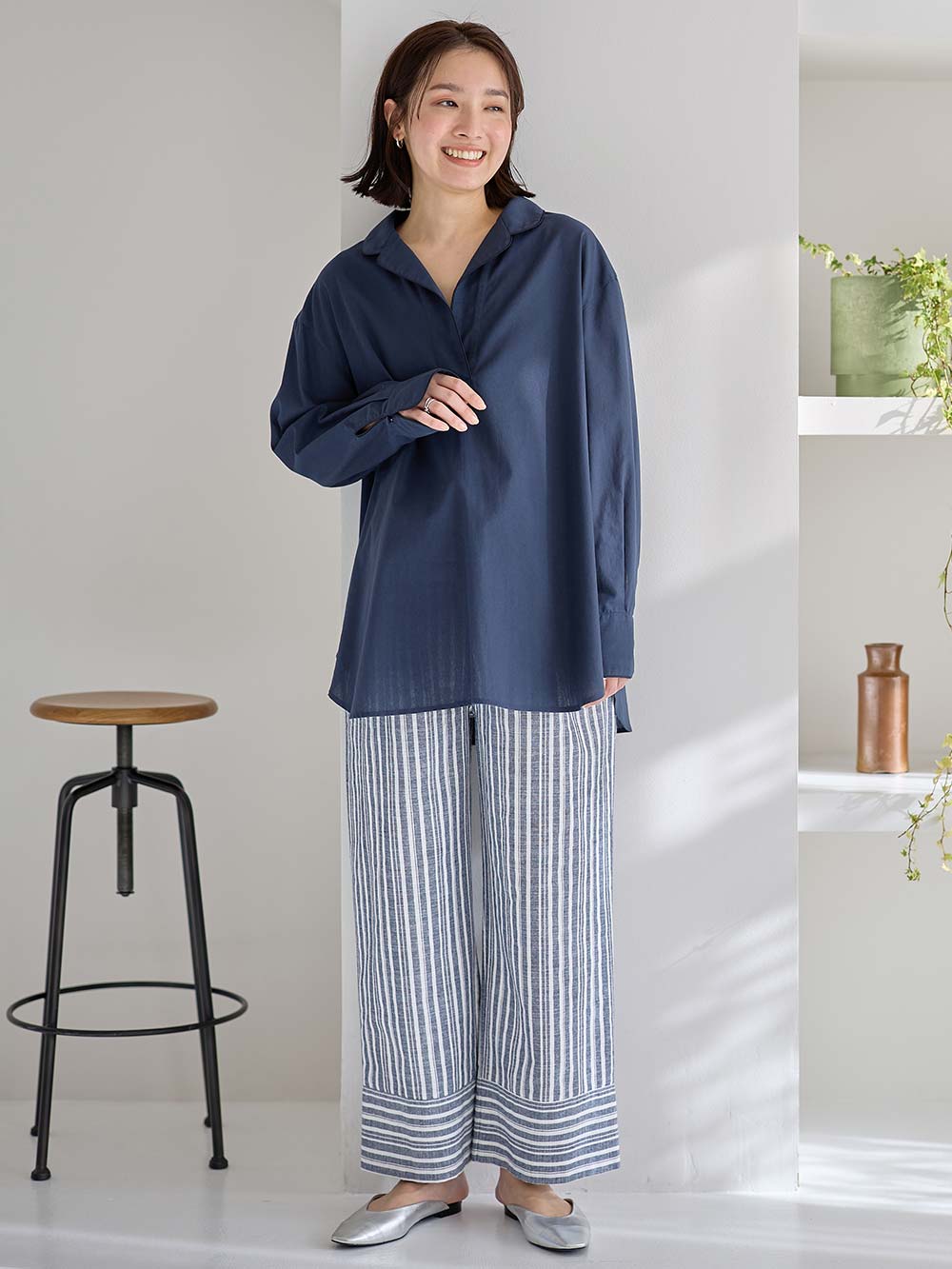 マタニティ トップス|コットンリネンパイピングシャツ マタニティ・授乳服 【出産後も長く使える】|ネイビー