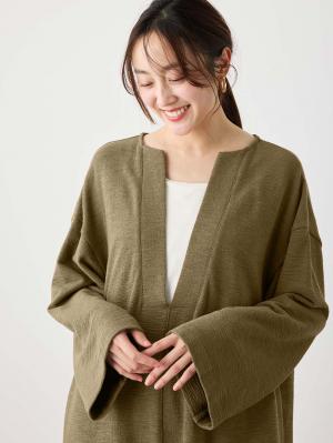 マタニティ ワンピース|深Vネックスリットカットソーワンピース マタニティ・授乳服 【出産後も長く使える】|カーキ