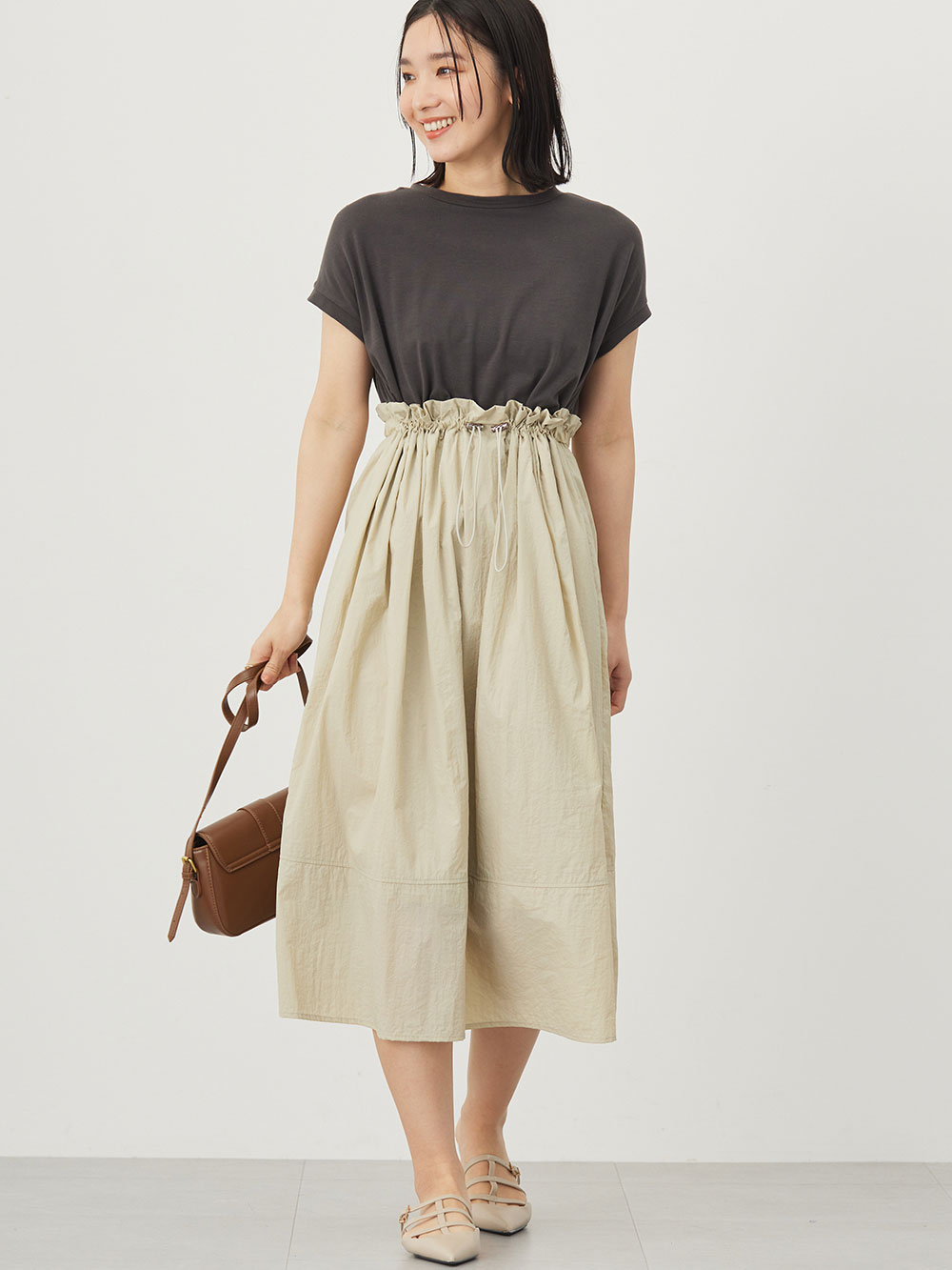 マタニティ ワンピース|授乳がらくちんなドッキングワンピース　マタニティ・授乳服【出産後も長く使える】Rosemadame（ローズマダム）|ベージュ