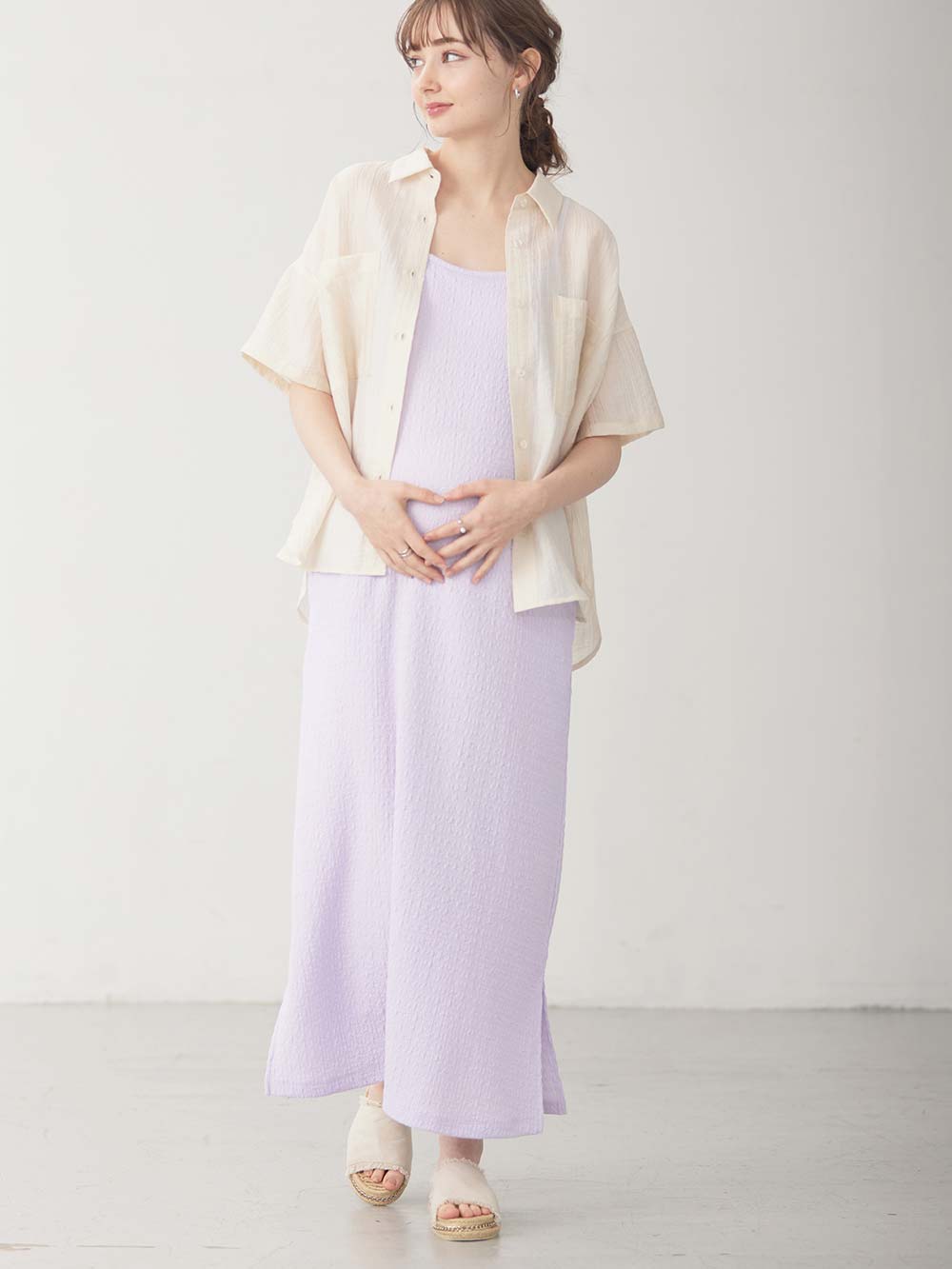 マタニティ ワンピース|【セット】シアーシャツ×授乳がらくちんなキャミワンピース　マタニティ・授乳服【出産後も長く使える】Rosemadame（ローズマダム）|アイボリー×ラベンダー