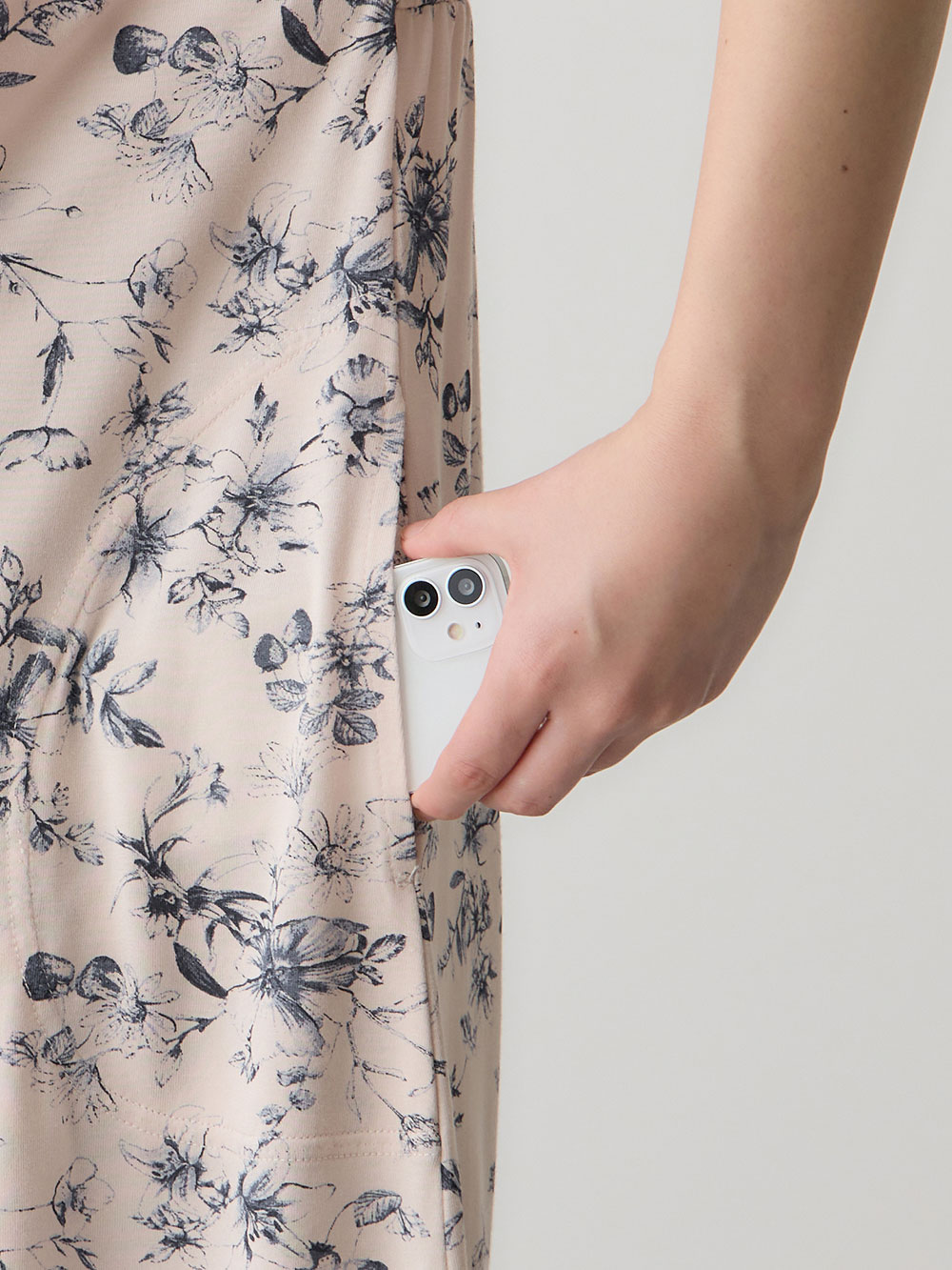 マタニティ パジャマ・ルームウェア|接触冷感天竺レトロ花柄フリル袖パジャマ　マタニティ・授乳パジャマ　【出産後も長く使える】Rosemadame（ローズマダム）