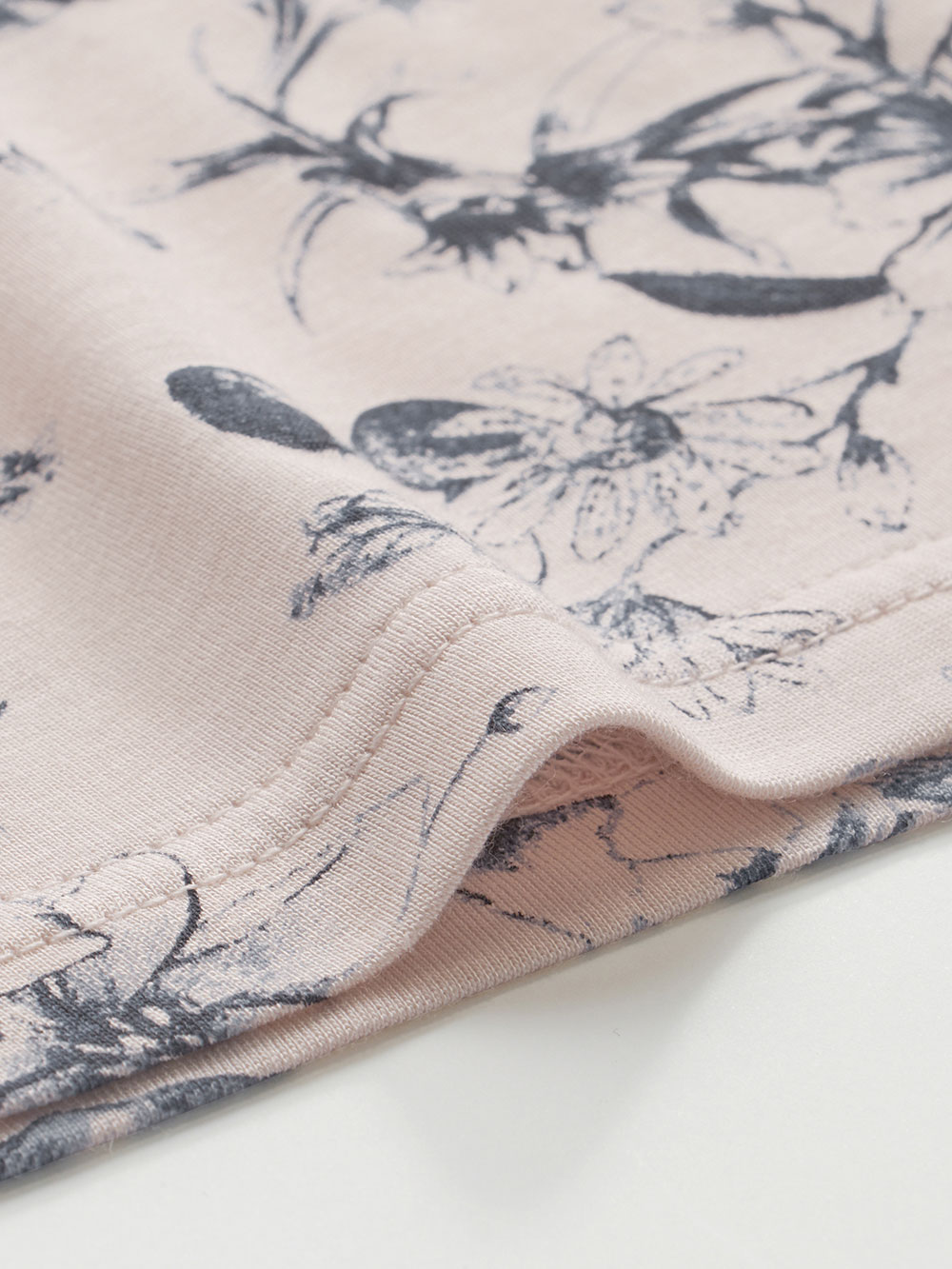 マタニティ パジャマ・ルームウェア|接触冷感天竺レトロ花柄フリル袖パジャマ　マタニティ・授乳パジャマ　【出産後も長く使える】Rosemadame（ローズマダム）