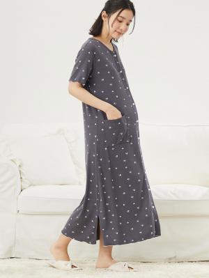 マタニティ パジャマ・ルームウェア|テレコハートプリントネグリジェ　マタニティ・授乳パジャマ　【出産後も長く使える】|チャコール