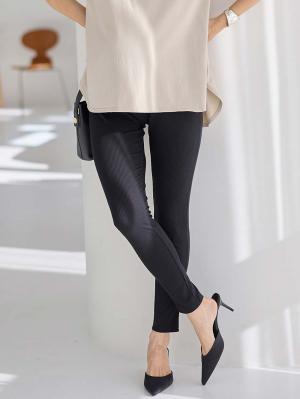 マタニティ パンツ|冷感リブらくちんレギンス　マタニティ・産後【出産後も長く使える】fairy（フェアリー）|ブラック