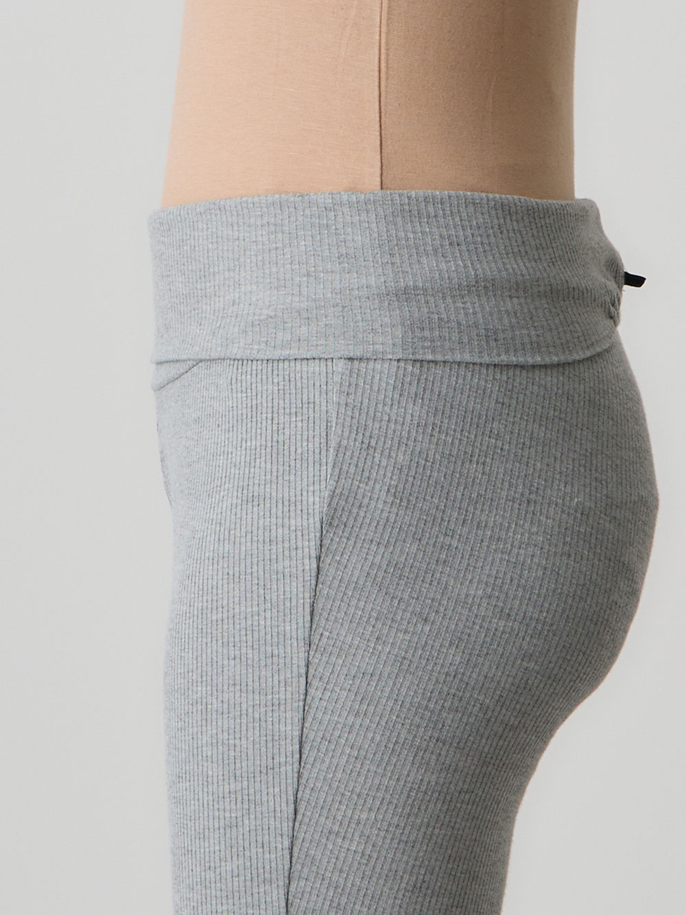 マタニティ パンツ|冷感リブらくちんレギンス　マタニティ・産後【出産後も長く使える】fairy（フェアリー）