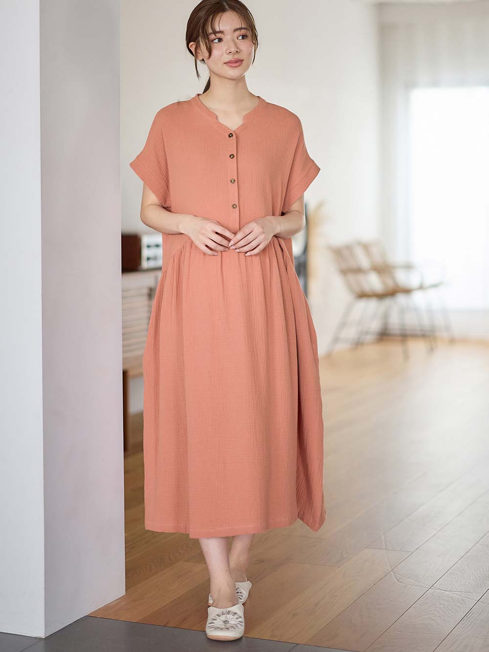 マタニティ パジャマ・ルームウェア|綿100%ポコポコガーゼ半袖ギャザーワンピースネグリジェ マタニティ・授乳パジャマ【出産後も長く使える】fairy(フェアリー)|ローズピンク