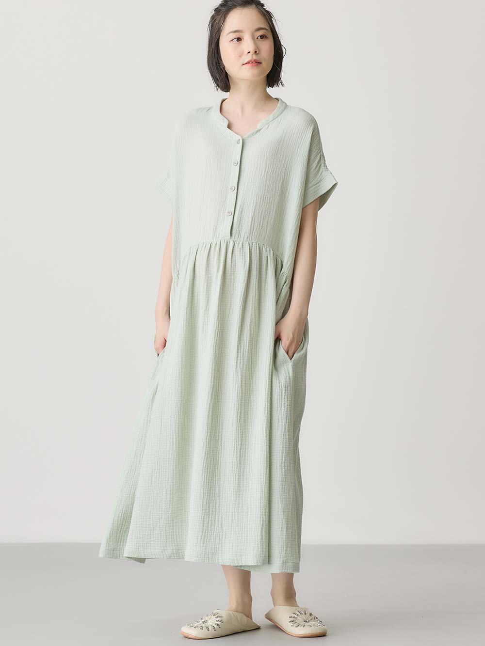 マタニティ パジャマ・ルームウェア|綿100%ポコポコガーゼ半袖ギャザーワンピースネグリジェ　マタニティ・授乳パジャマ【出産後も長く使える】fairy（フェアリー）|モスグリーン