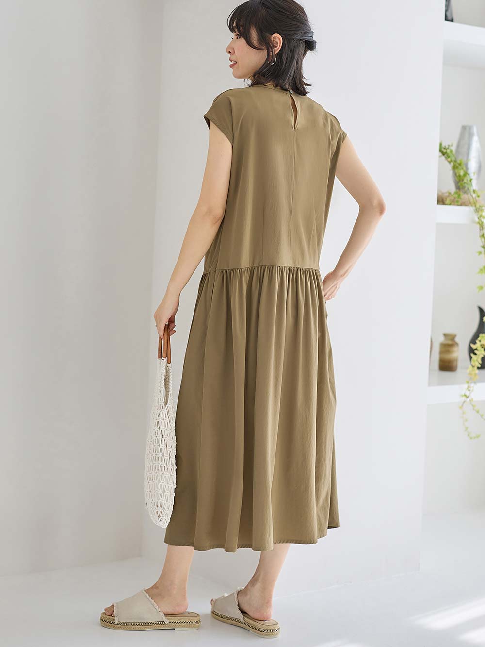 マタニティ ワンピース|切替ギャザーフレンチスリーブワンピース　マタニティ・授乳服【産後も長く着られる】|モカベージュ