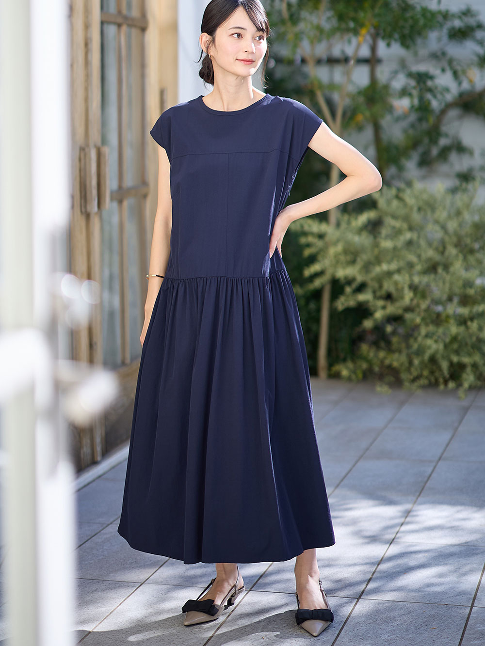 マタニティ ワンピース|切替ギャザーフレンチスリーブワンピース　マタニティ・授乳服【産後も長く着られる】|ダークネイビー