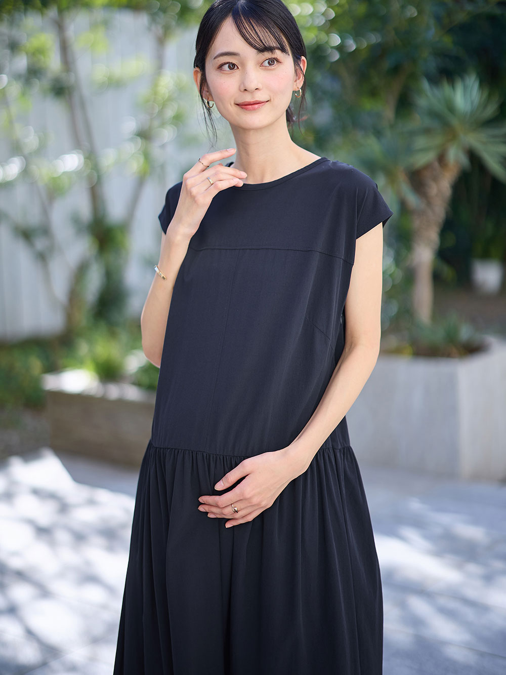 マタニティ ワンピース|切替ギャザーフレンチスリーブワンピース　マタニティ・授乳服【産後も長く着られる】|ダークネイビー