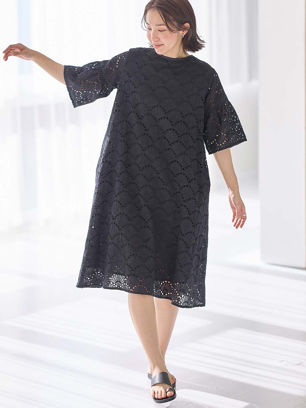 マタニティ ワンピース|カットワークレース半袖ワンピース マタニティ・授乳服【出産後も長く着られる】|ブラック