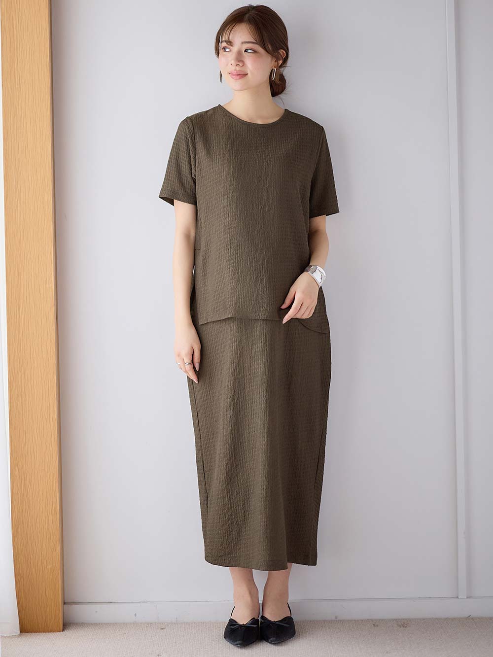 マタニティ トップス|サイドスリットぽこぽこジャガードトップス　マタニティ・授乳服【出産後も長く着られる】|モカ